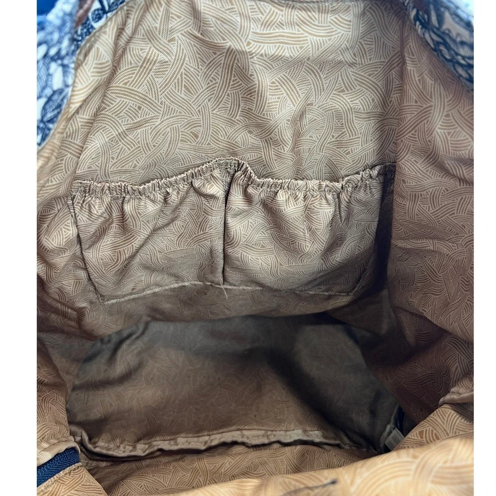 Sakroots Backpack Blue White Floral Canvas Boho Travel Festival Bag Cottagecore‎